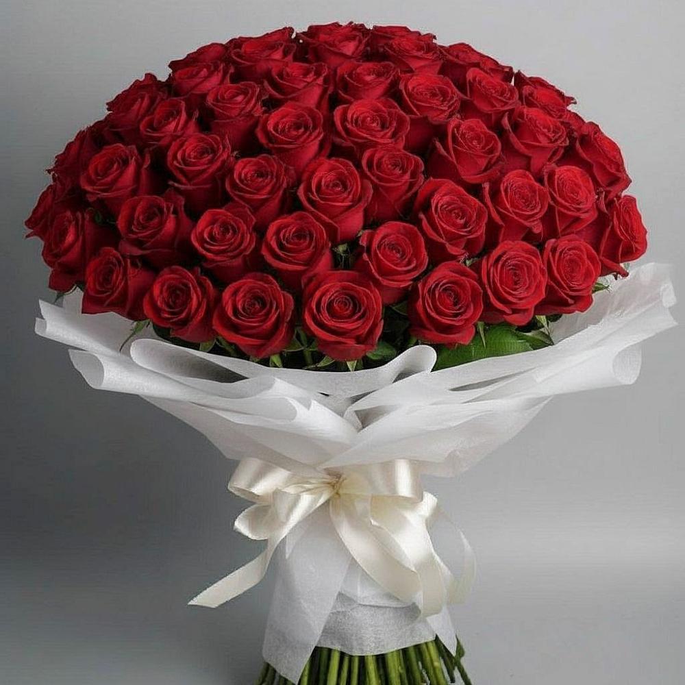 Букет 101 Красная роза Блэк Мэджик в Бурлацком