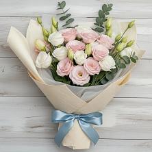 Букет цветов из:  Лизиантусы в Бурлацком