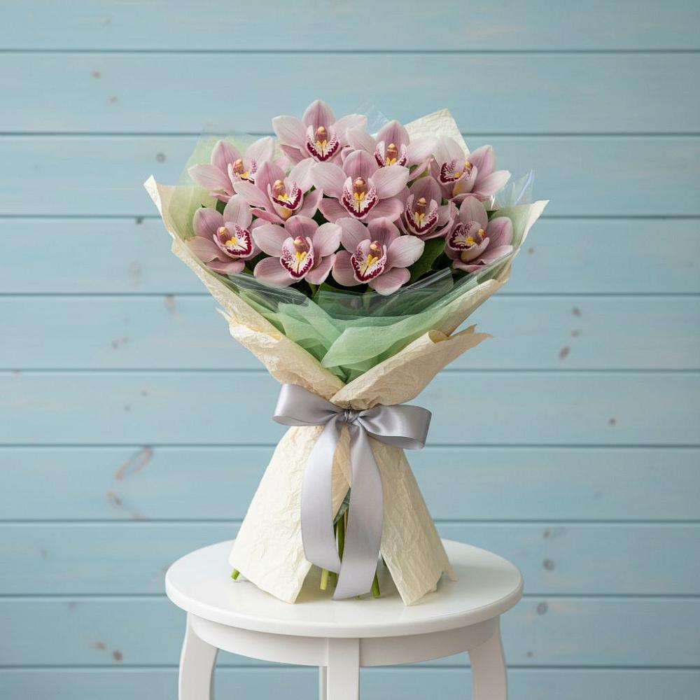 Букет цветов из: Орхидеи и Розы в Бурлацком