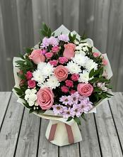 Букет цветов из:  Альстромерии, Гвоздики, Розы и Хризантемы в Бурлацком