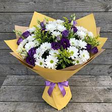 Букет цветов из:  Ирисы, Хризантемы и Ромашки #REPLACE_PRED# Бурлацком