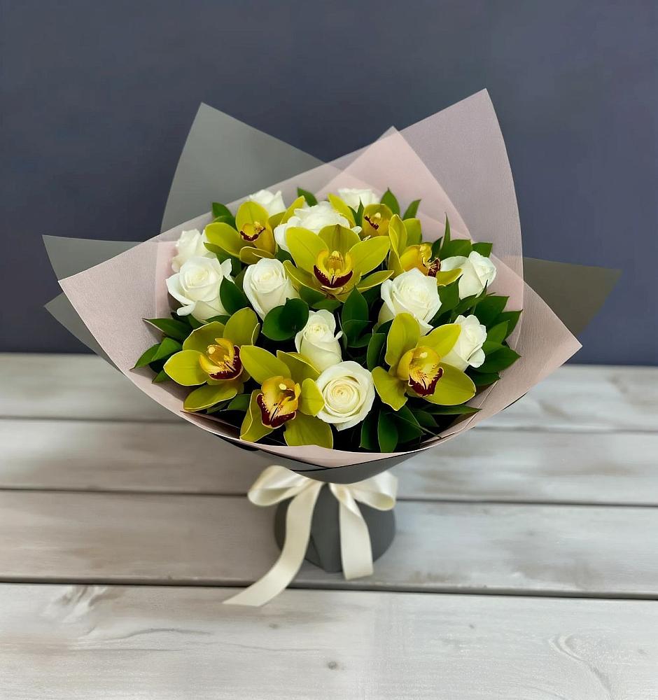 Букет цветов из: Орхидеи и Розы в Бурлацком