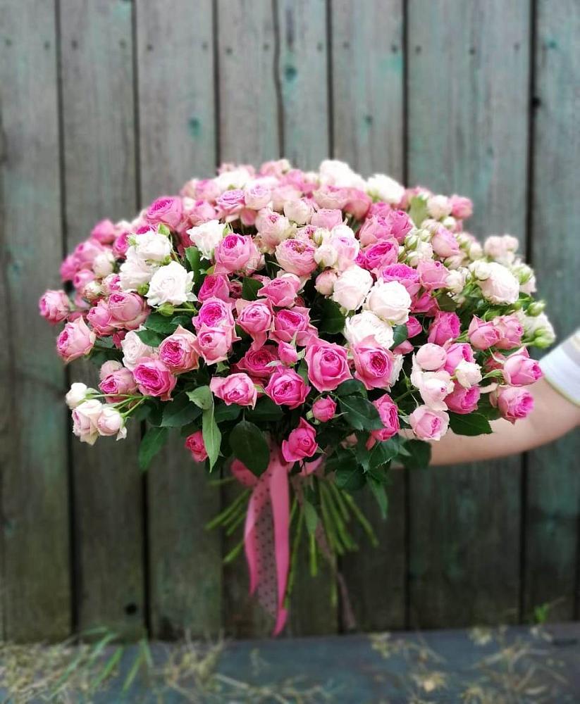 Букет Розовые кустовые розы Натали и Лав Лидия в Бурлацком