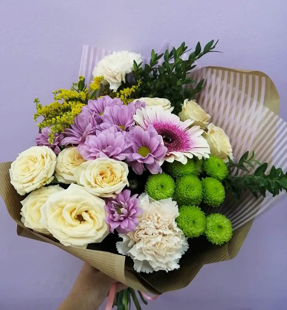 Букет цветов из: Хризантемы, Розы, Гвоздики и Герберы в Бурлацком